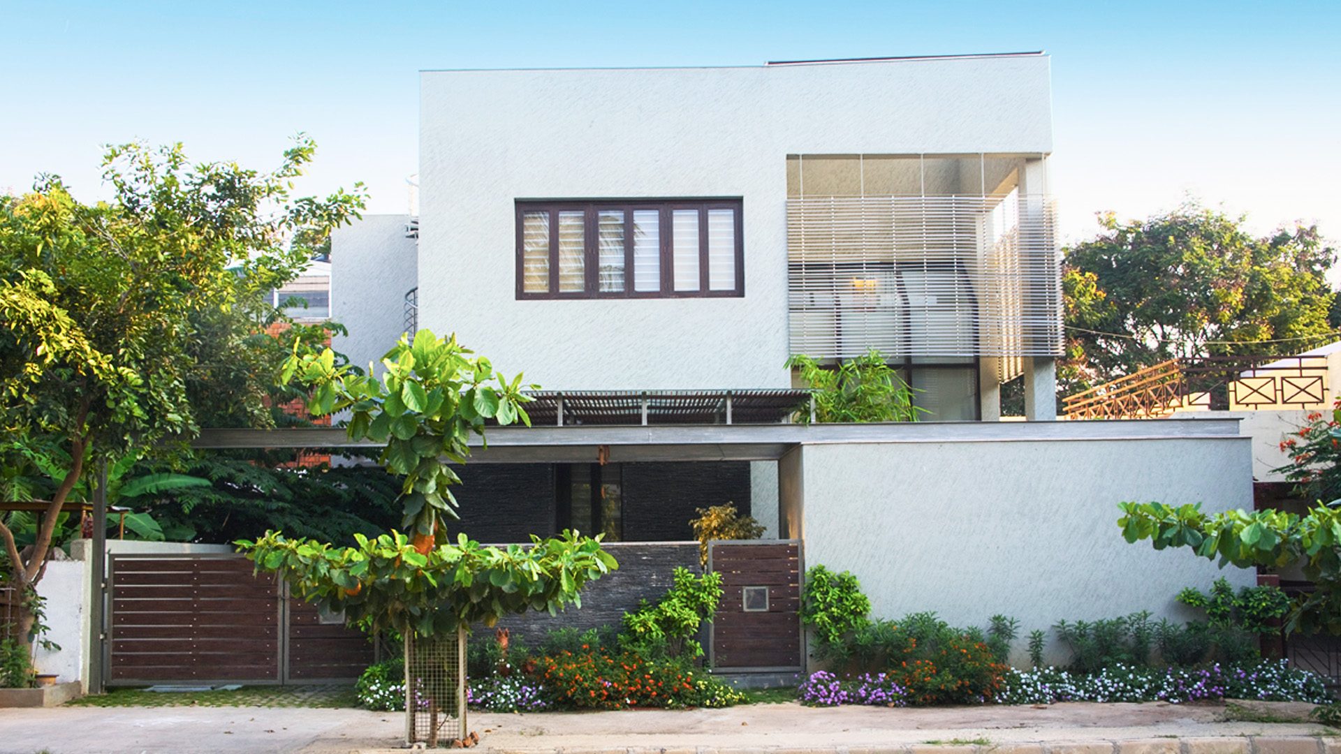 Dr. Dinakar Residence